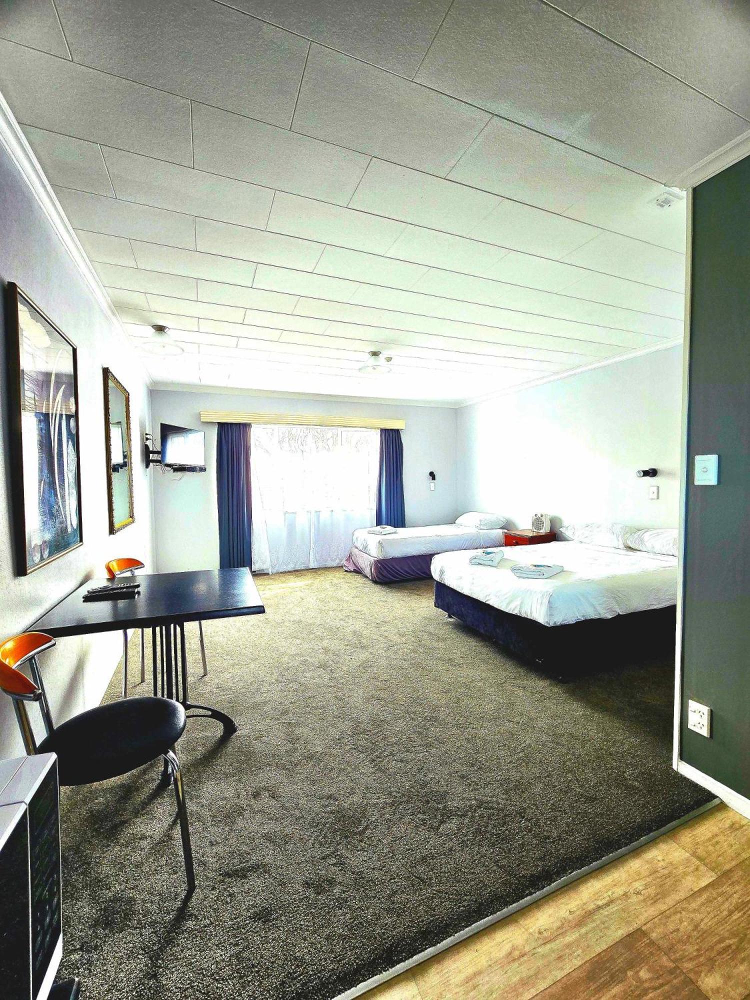 Putaruru Arms Motor Inn Exteriör bild